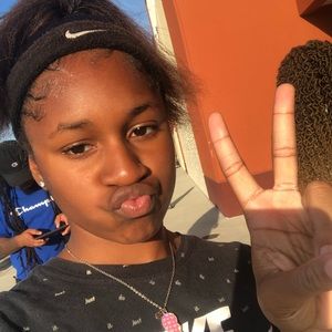 Meet your Posher, Zakiyah